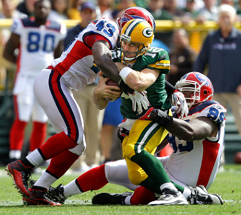 A Green Bay Packers cheerleader is seen before an NFL football game against  the Buffalo Bills Sunday, Sept. 19, 2010, in Green Bay, Wis. (AP Photo/Mike  Roemer Stock Photo - Alamy