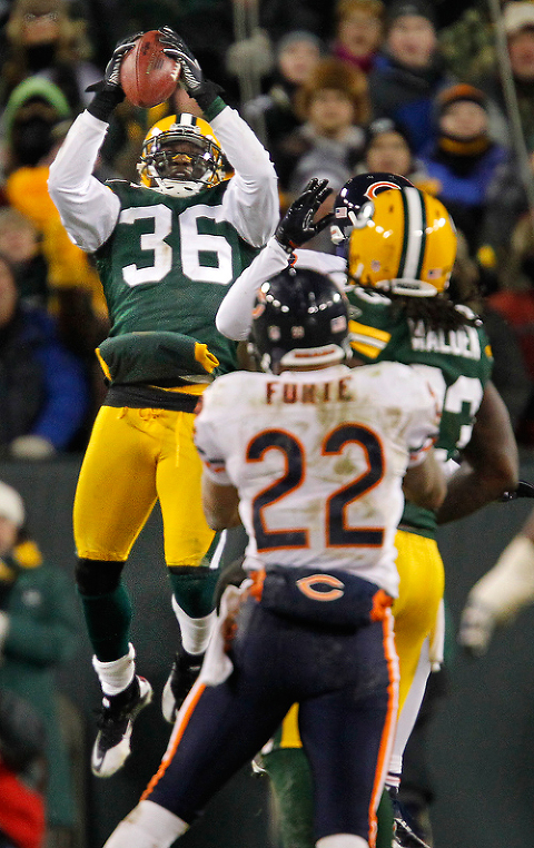 Photos From The Green Bay Packers Vs. The Chicago Bear NFL Football ...