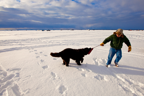 Ice Fishing on Lake Poygan | Green Bay Photographer Mike Roemer