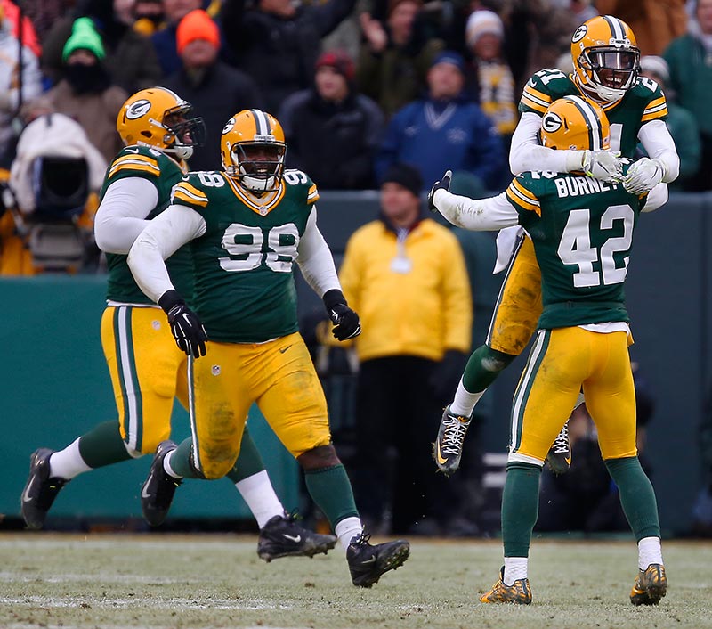 Photos From The Green Bay Packers vs Dallas Cowboys Playoff Game